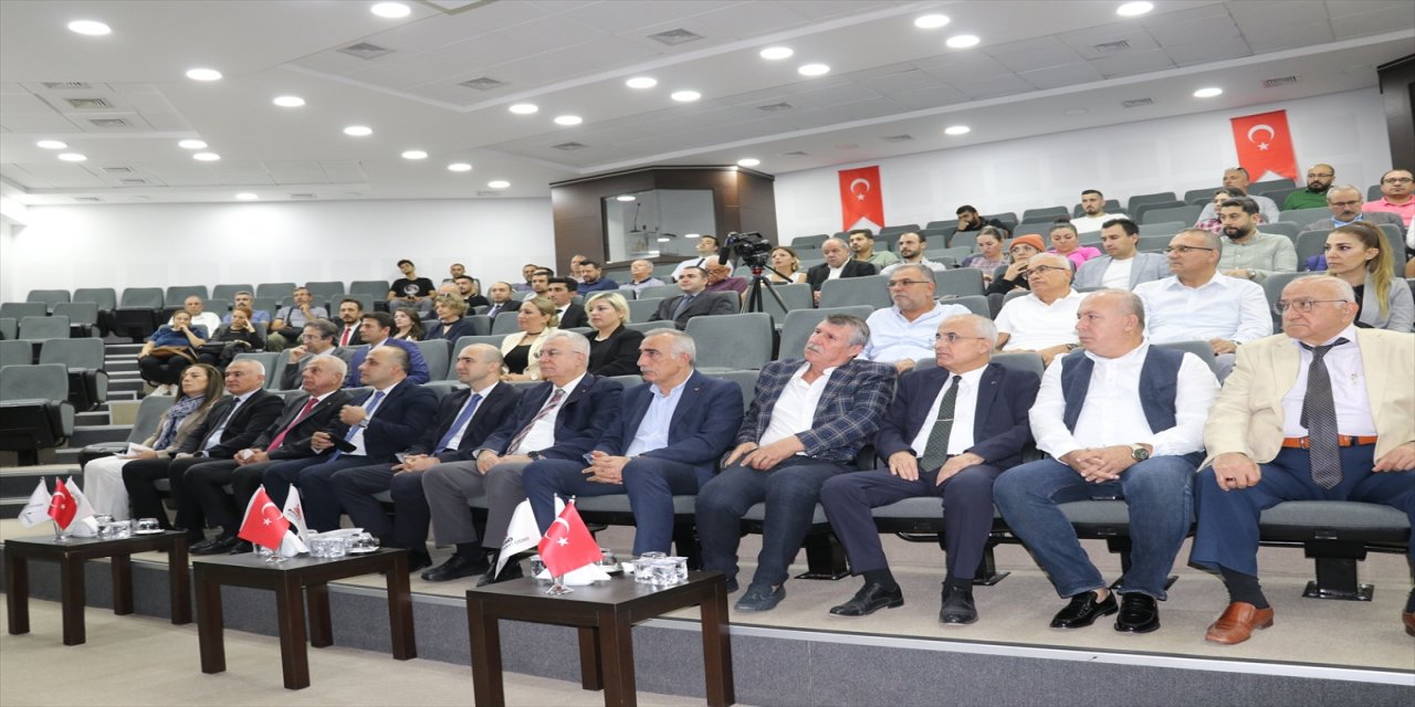Adana'da "Deprem Bölgesini Canlandırma Destek Programı" toplantısı yapıldı