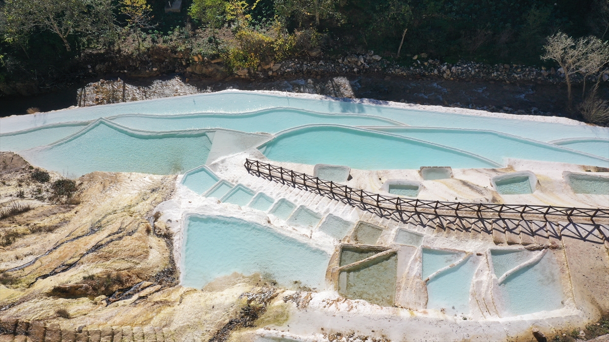 Göksu travertenleri Pamukkale'ya alternatif