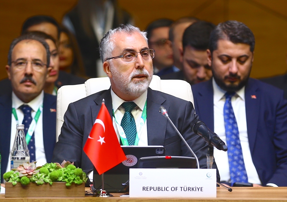 Müslüman ülkeler dayanışma içerisinde  hareket etmeli