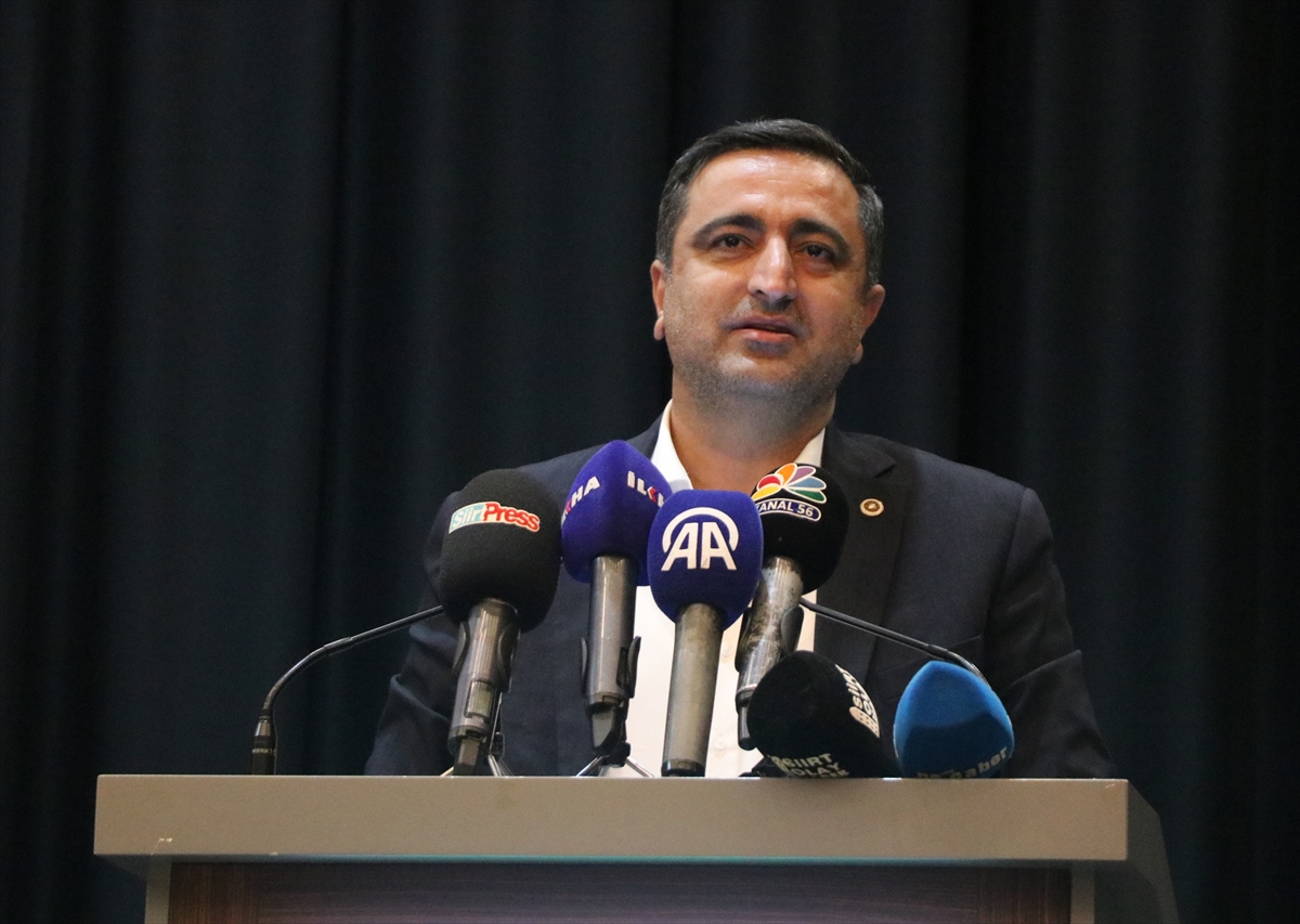 "Herkesin adil bir şekilde yaşayabil"meli