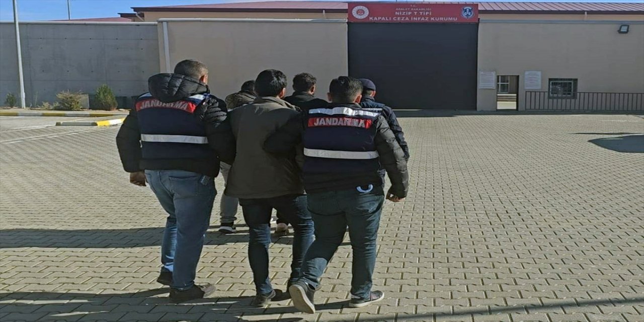 Gaziantep'te 3 düzensiz göçmen yakalandı
