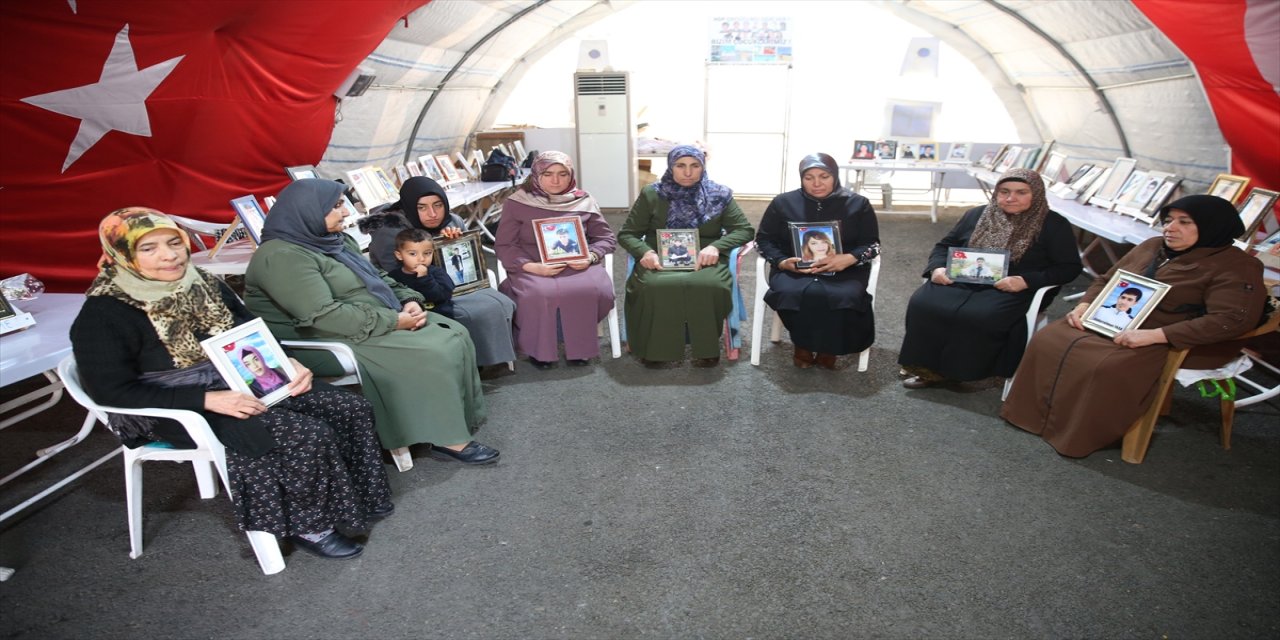 Diyarbakır anneleri evlatlarını istiyor