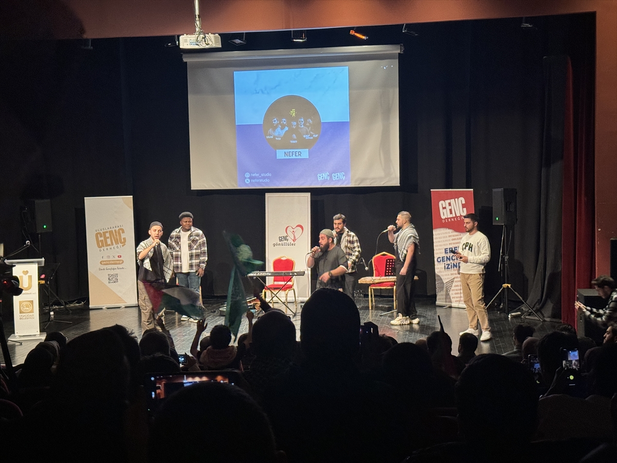 İstanbul'da Filistin yararına "Gençlik Buluşması" gerçekleştirildi