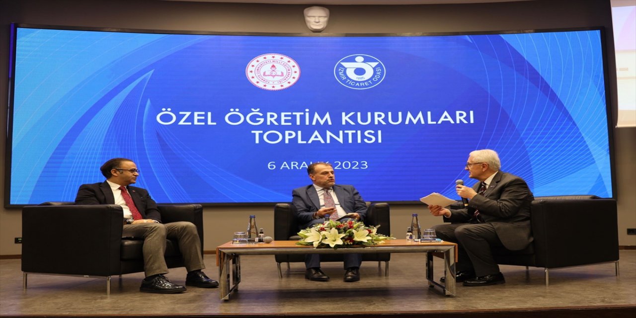 Milli Eğitim Bakan Yardımcısı Kemal Şamlıoğlu, İzmir'de iş dünyasıyla buluştu