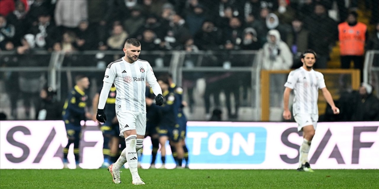 Beşiktaş'tan Rıza Çalımbay'ın annesi için geçmiş olsun mesajı