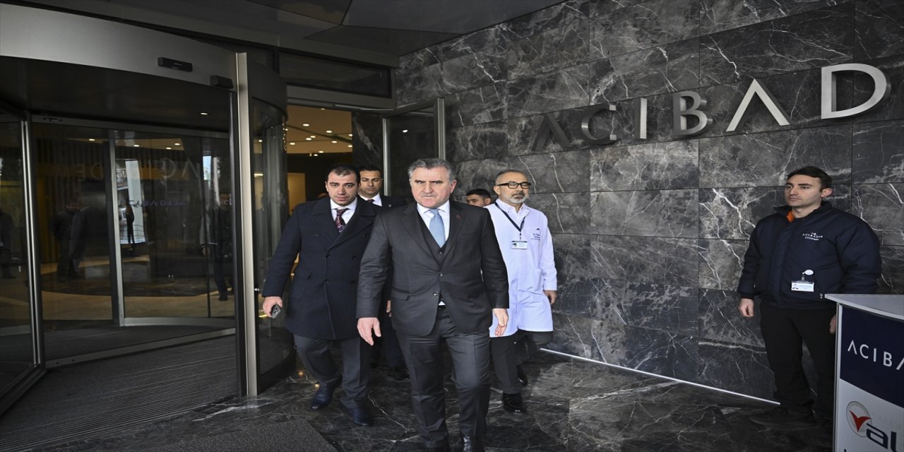 Gençlik ve Spor Bakanı Bak, hakem Halil Umut Meler'i ziyaret etti: