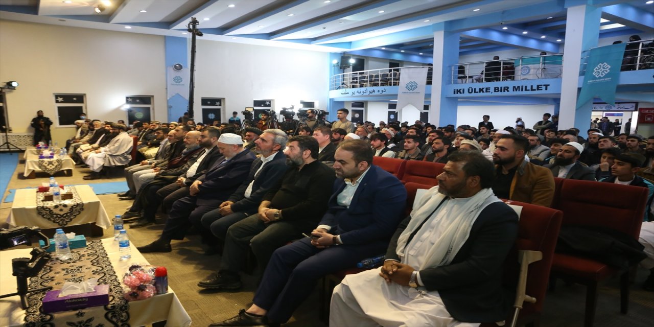 Afgan-Türk Maarif okullarında mezuniyet heyecanı