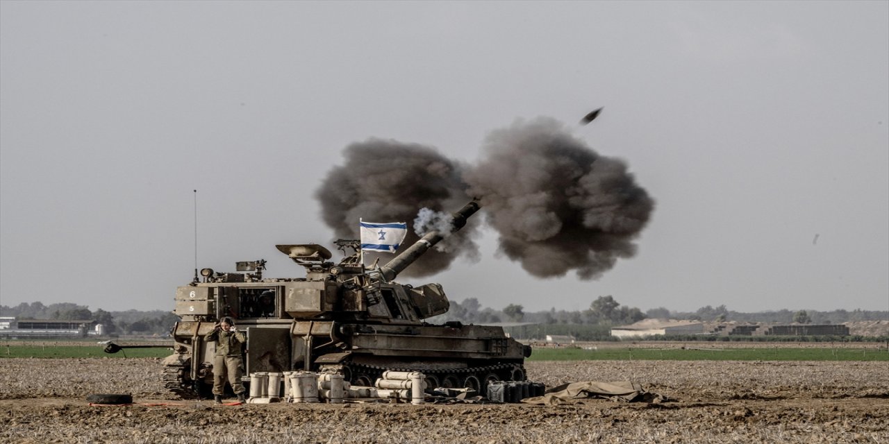 İsrail ordusu, Gazze'de Hristiyanları ve kiliseleri hedef aldı