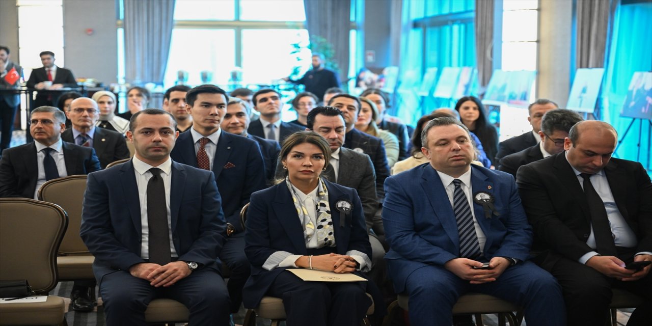 Haydar Aliyev Türk Dünyası Burs Programı İstanbul'da tanıtıldı