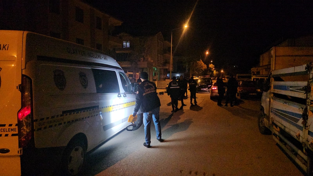 Çorum'da bir kişi silahla yaralandı