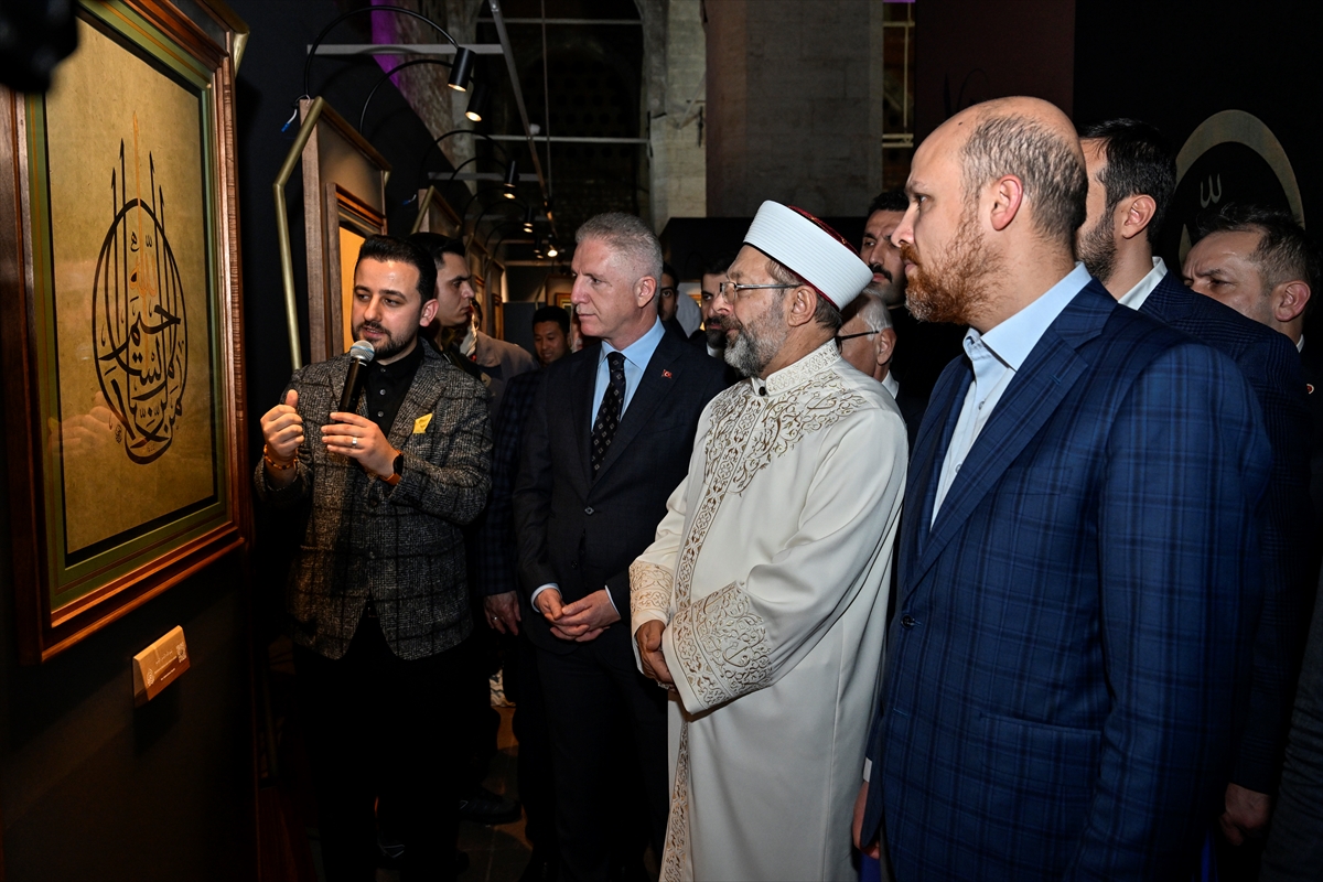 Diyanet İşleri Başkanı Erbaş, Albayrak Grubunun hat sergisi açılışında konuştu: