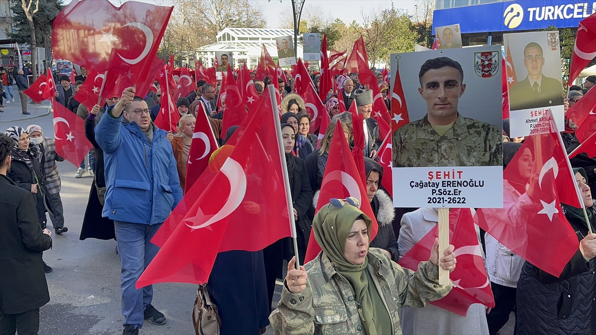 Isparta'da teröre lanet yürüyüşü düzenlendi