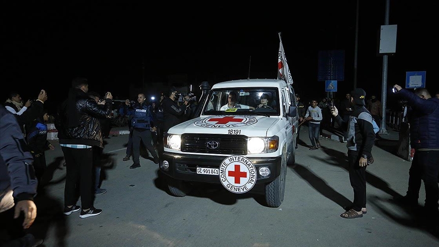 Hamas'ın esir takası görüşmelerini durdurma kararı aldığı iddia edildi