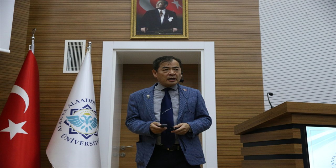 Japon deprem uzmanı Türkiye'yi uyarıyor.