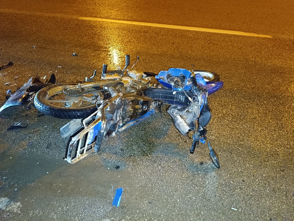 Defne'de Otomobilin çarpıp kaçtığı motosikletin sürücüsü öldü