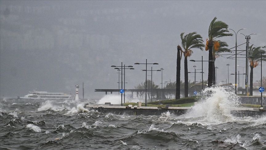 Meteorolojiden Marmara ve Akdeniz için fırtına uyarısı