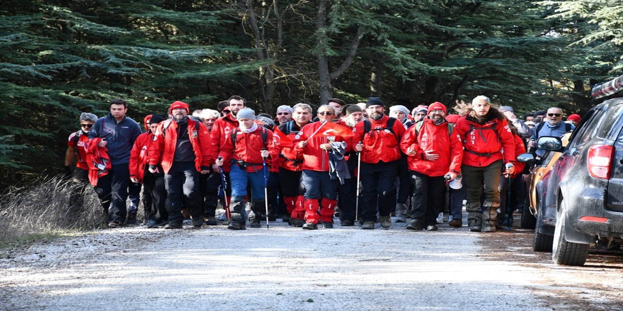 Bozüyük'te "16. Geleneksel Metristepe Zafer ve Şehitleri Anma Yürüyüşü" yapıldı