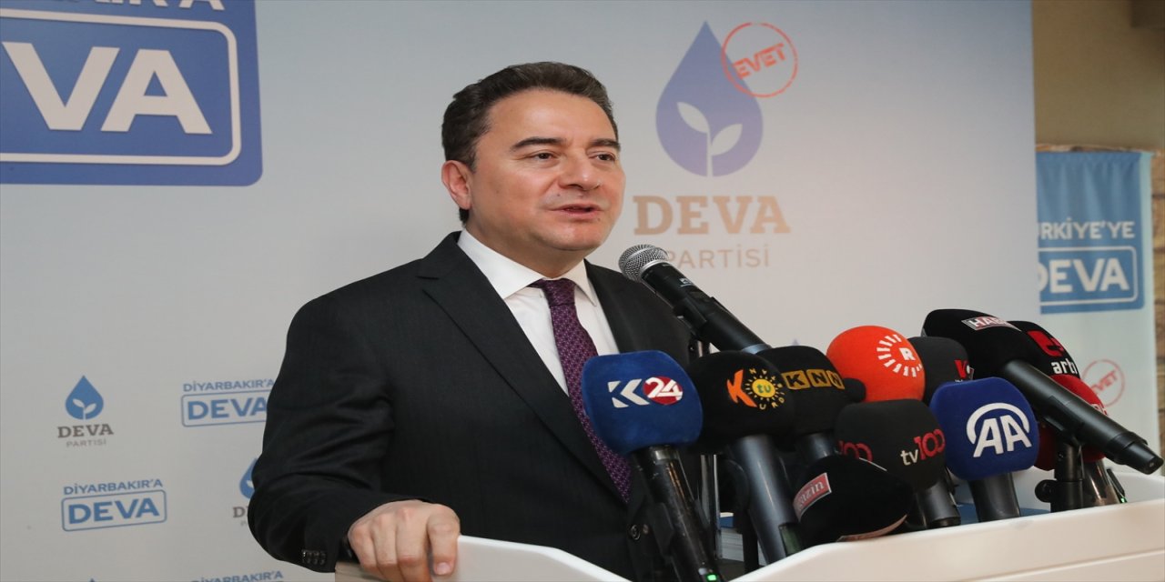 "Biz insanların dilleriyle, kültürleriyle kavga eden bir Türkiye istemiyoruz."