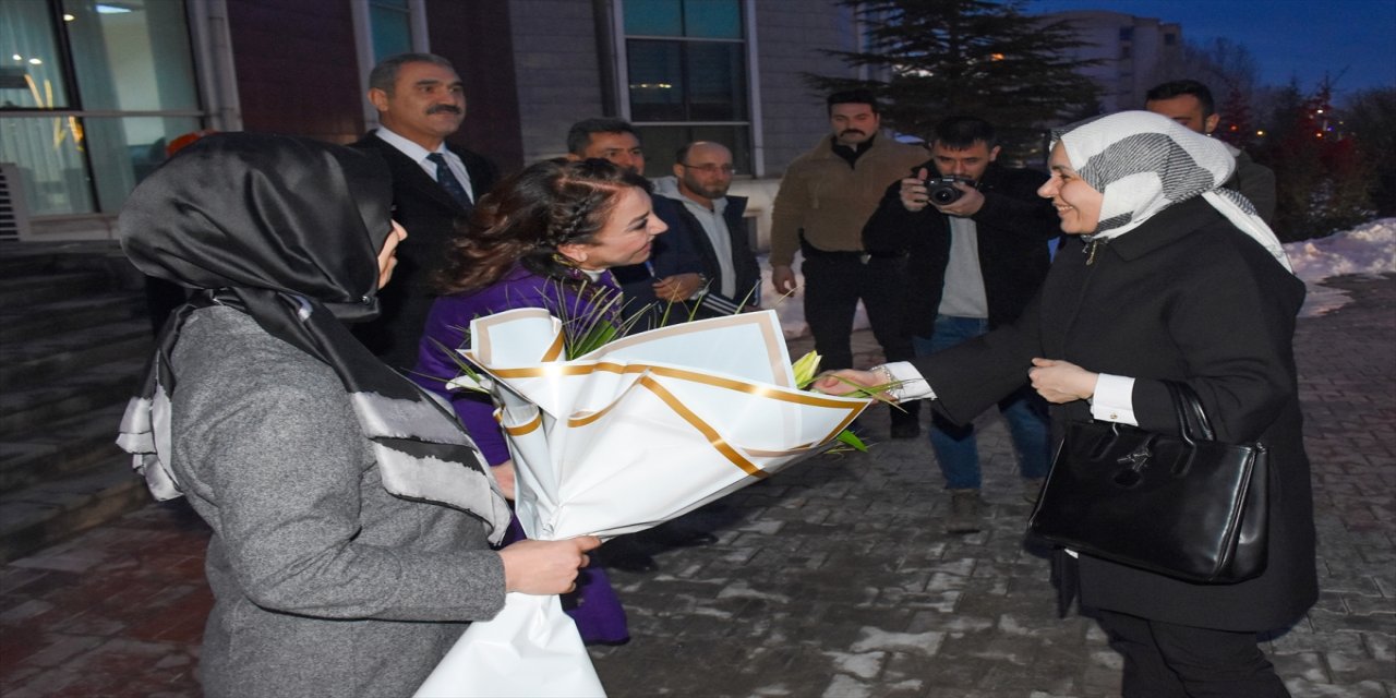 Milli Eğitim Bakan Yardımcısı Ökten, Van'da.