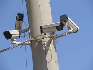 MOBESE kaçanıda uçanıda yakalıyor