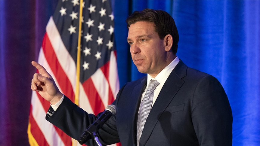 Florida Valisi DeSantis, 2024 başkanlık seçiminden Trup lehine çekildi
