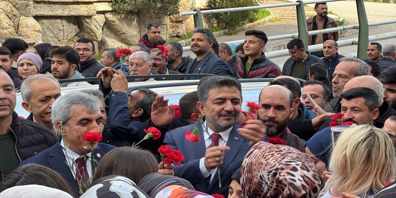 "Size söz veriyorum, bugüne kadar alınmış en yüksek oyla belediye başkanlığını kazanacağız."