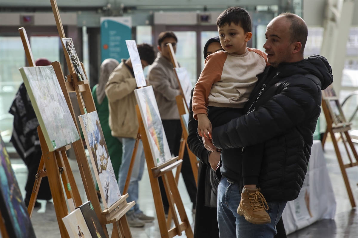 Ankara Tren Garı'nda Anlamlı Sergi
