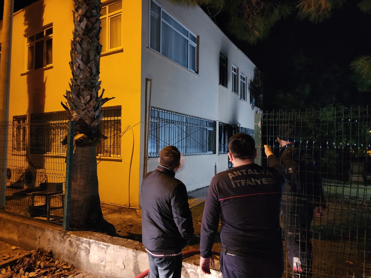 Aile sağlığı merkezinde yangın
