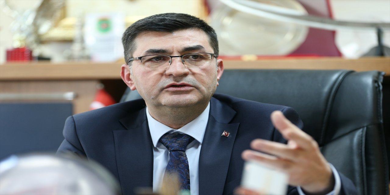 "Devletimizin yanında yer almaya ve aynı dik duruşu sergilemeye devam edeceğiz."