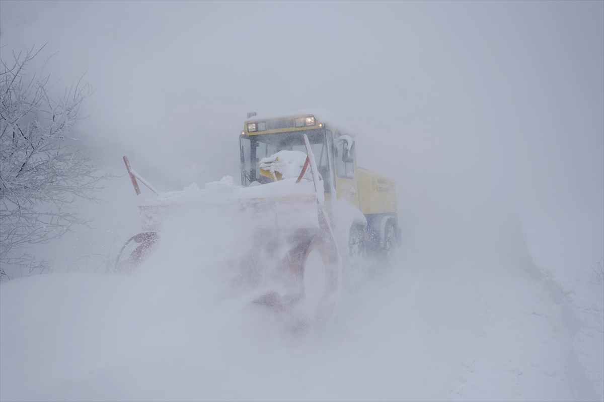 Kırklareli'nde kapalı köy yolu kalmadı