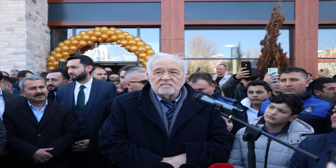 "Niğde, tarihi anlamda çok önemli bir yer."