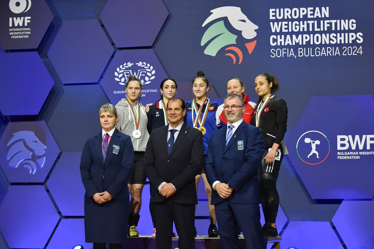 Avrupa Halter Şampiyonasında bronz madalya