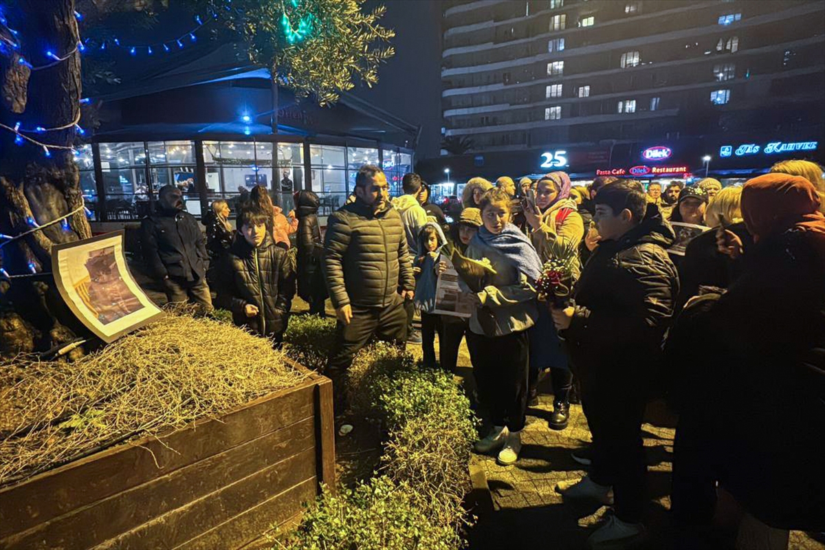 Başakşehir'de "Eros" adlı kedinin öldürüldüğü sitenin sakinlerinden eylem