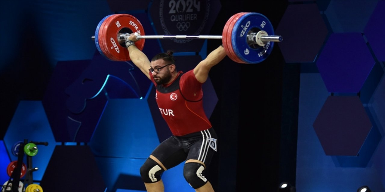 Onur Demirci, Milli Haltercimiz, Avrupa'da İkinci Oldu