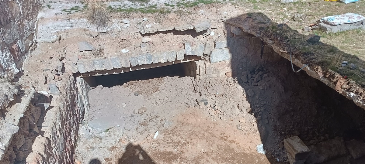 Kayseri'de kaçak kazı yapanlara suçüstü