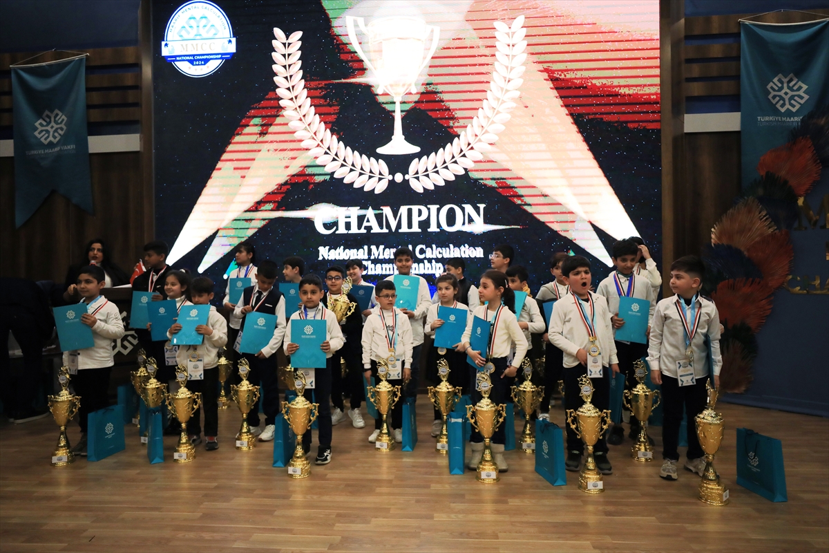 Türkiye Maarif Vakfı, Bağdat'ta mental matematik yarışması düzenledi