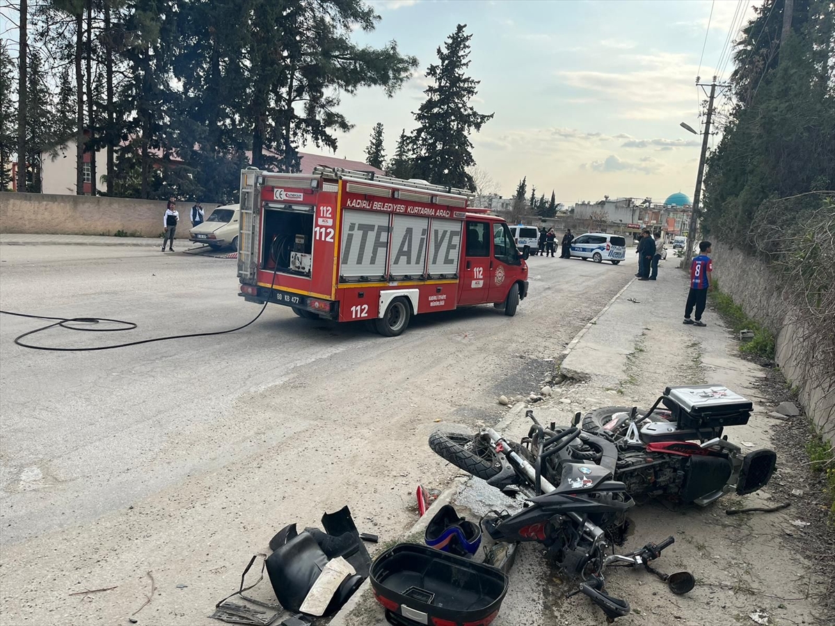 Osmaniye'de otomobille çarpışan motosikletin sürücüsü öldü