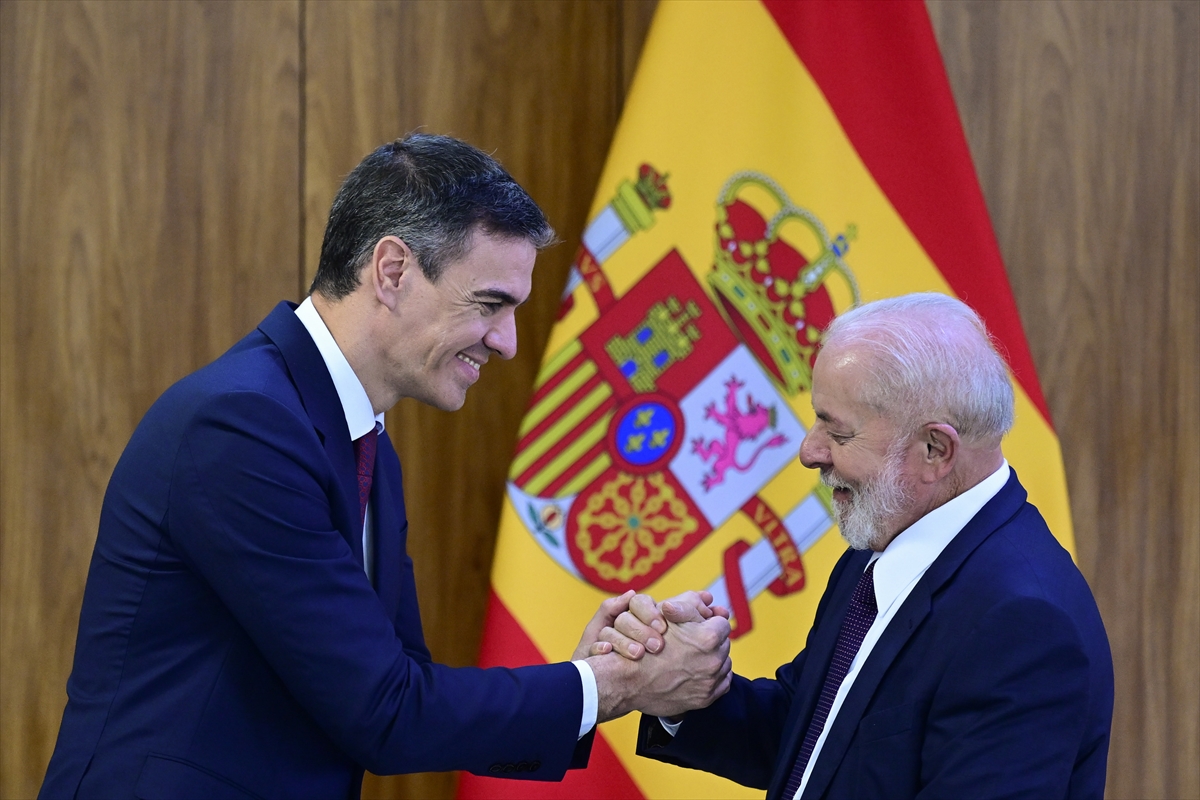 İki ülke de aşırı sağın saldırısına maruz