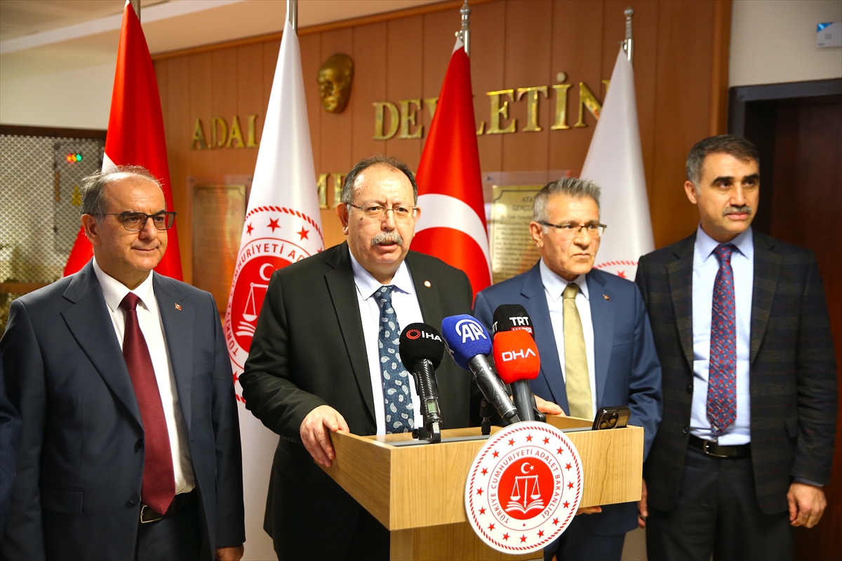 YSK Başkanı Yener: "Okullarımız ve konteyner alanlarımız seçime hazır haldedir"