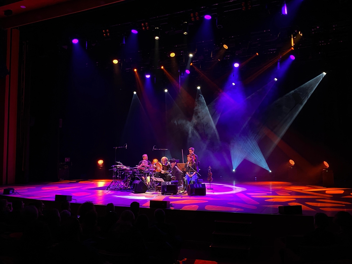 Rabih Abou Khalil Grubu, şarkıcı Elina Duni eşliğinde İstanbul'da konser verdi