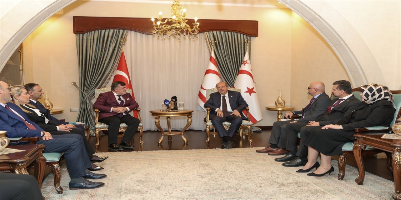 KKTC Cumhurbaşkanı Tatar, Türk Dünyası Arabulucular Birliği Heyetini Memnuniyetle Ağırladı
