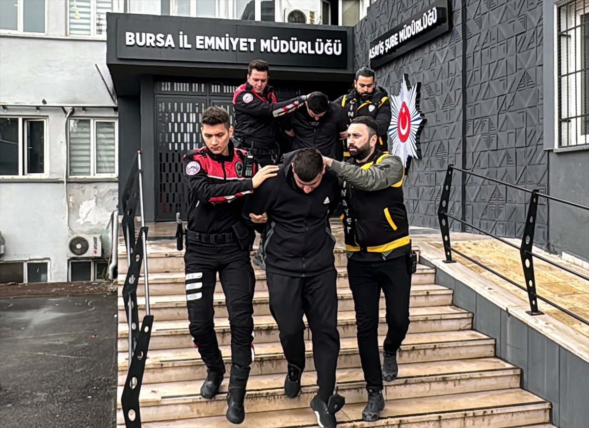 Bursa'da 2 kadını tabancayla vuran şüpheliler gözaltına alındı