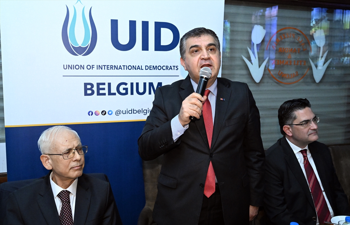 UID Belçika, Brüksel'de iftar programı düzenledi