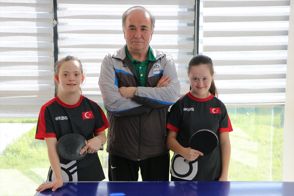 Down sendromlu sporcular Trisome Oyunları'ndan madalyayla dönmek istiyor