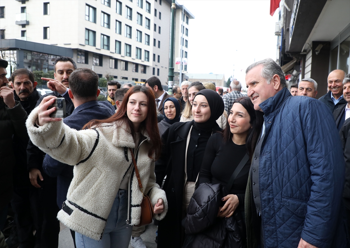 Bize çalışan adam lazım, tatildeki adam lazım değil