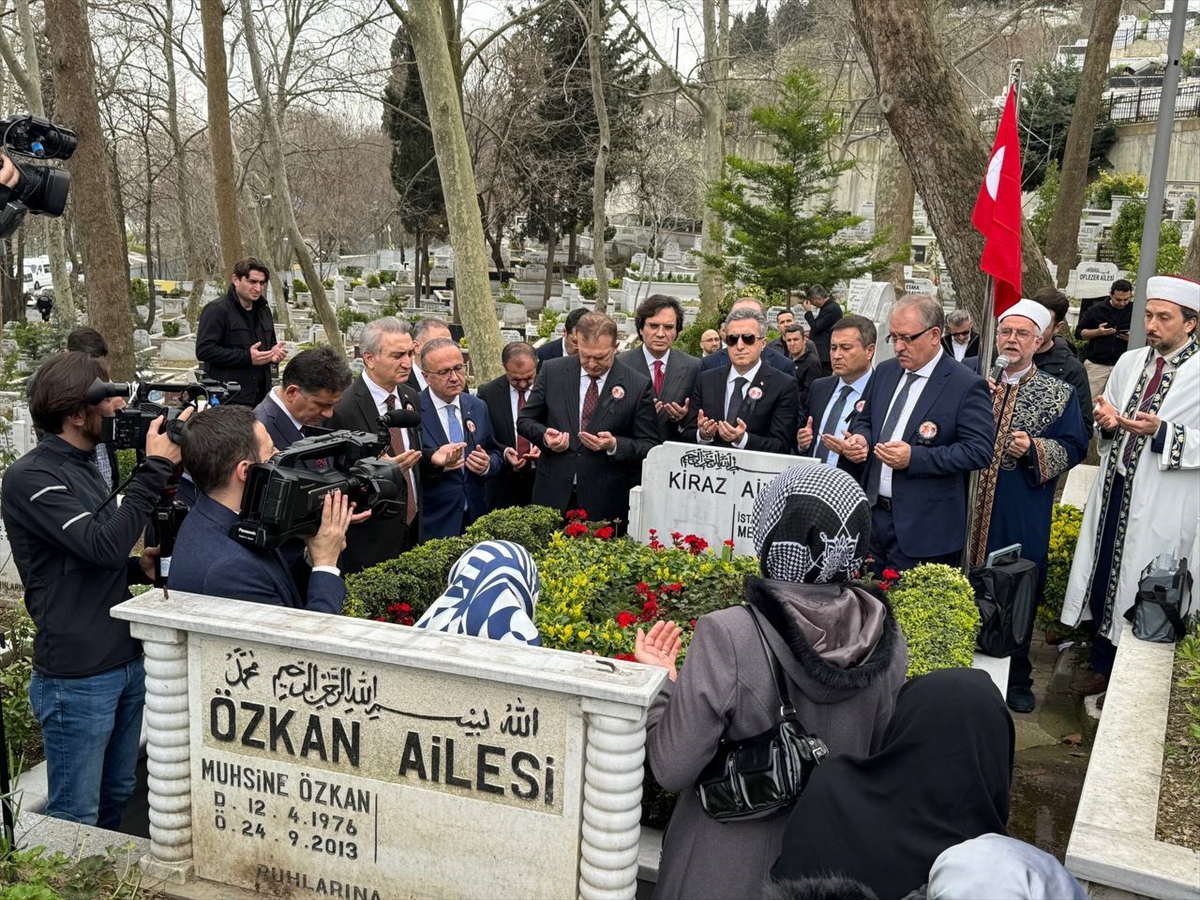 Şehit Savcı Mehmet Selim Kiraz, kabri başında anıldı