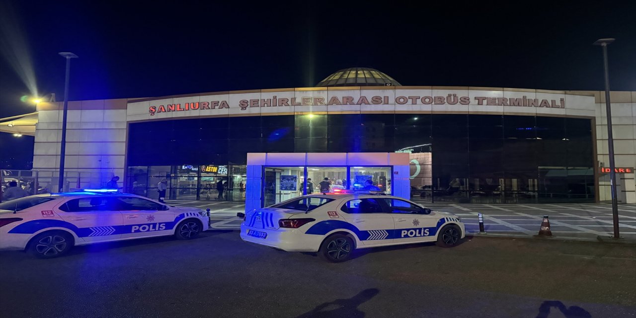 Şanlıurfa’da otogarda bayram öncesi gerginliği yaşandı silahlı arbede çıktı.