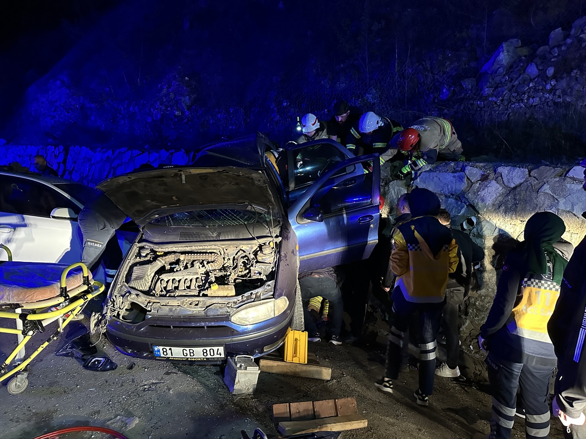 Gölyaka’da ölümlü zincirleme trafik kazası