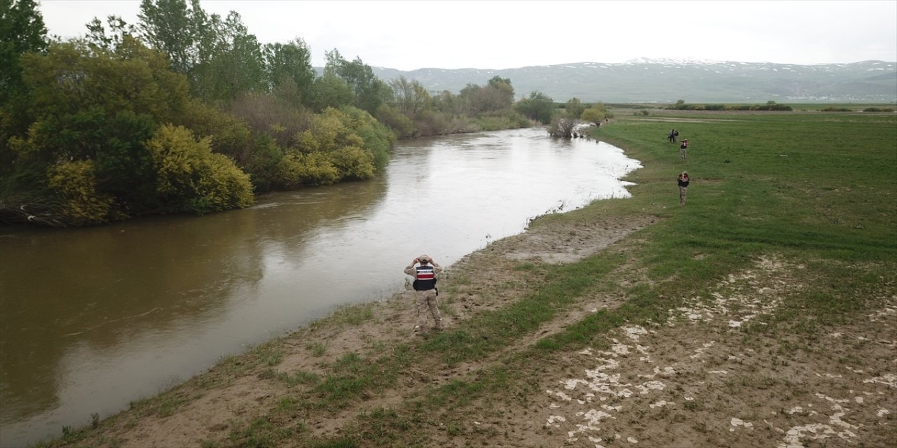 "Göç süresi boyunca tedbirlerimizi 24 saat esaslı olarak devam ettiriyoruz."