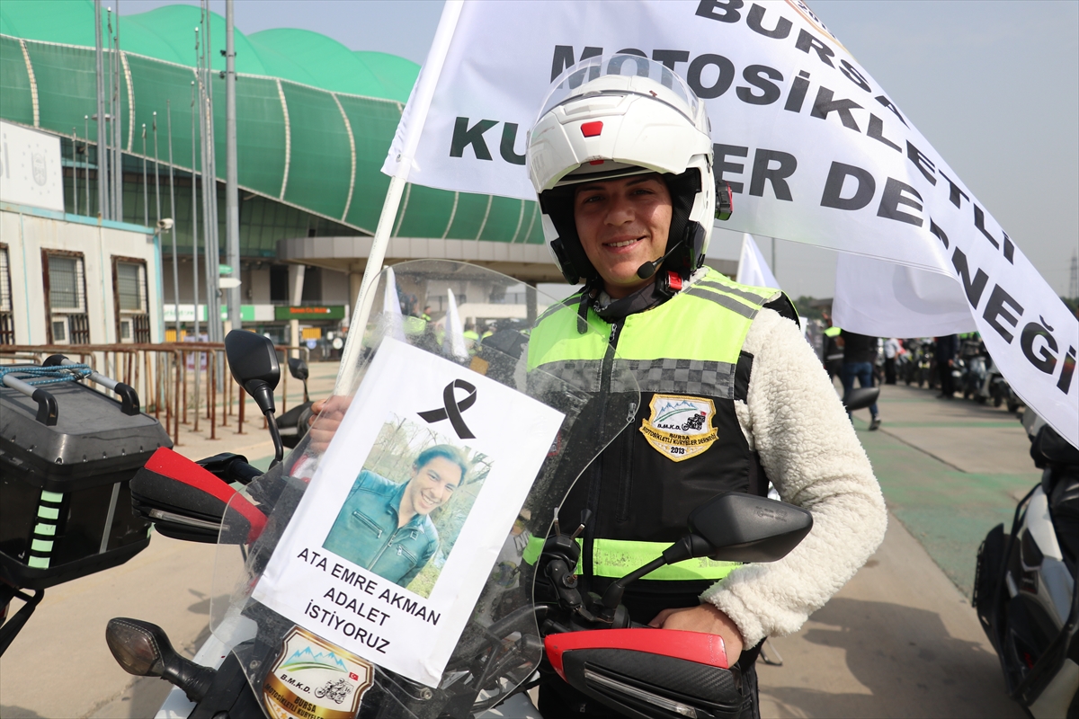 Bursa'da motosikletli kuryeler dayanışma konvoyu düzenledi